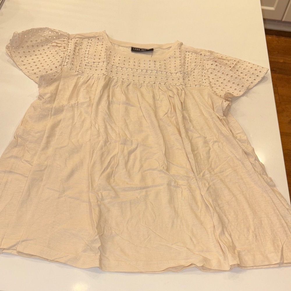 LANE BRYANT Women’s Top, NWT. Size 14/16.
